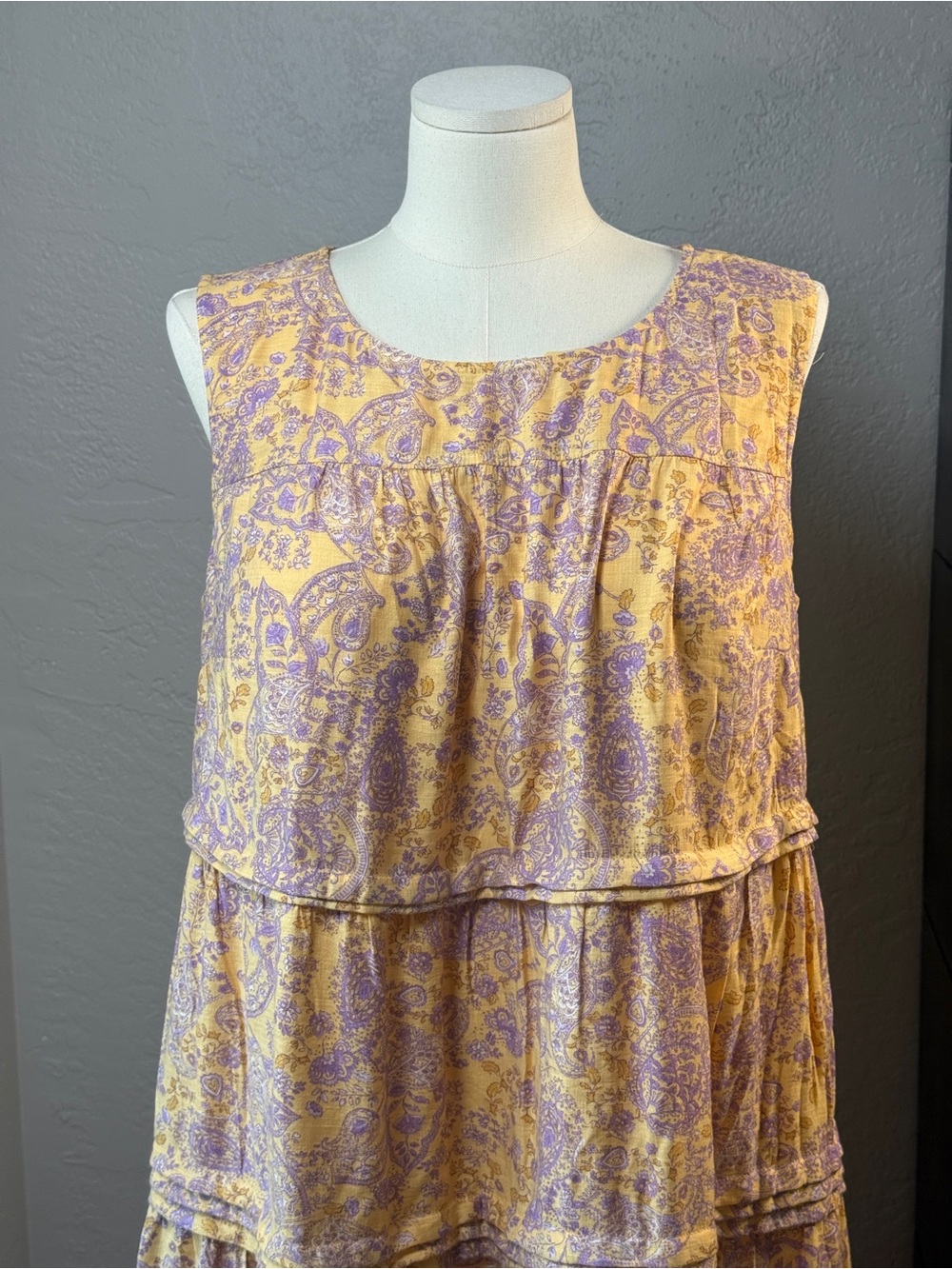 J. Jill Paisley Tiered Maxi Dress Sleeveless Yellow Purple Boho Lined Size XL - Picture 3 of 8